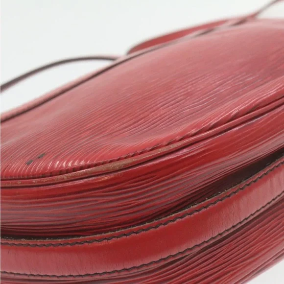 LOUIS VUITTON Epi Jeune Fille Shoulder Bag - Picture 14 of 15